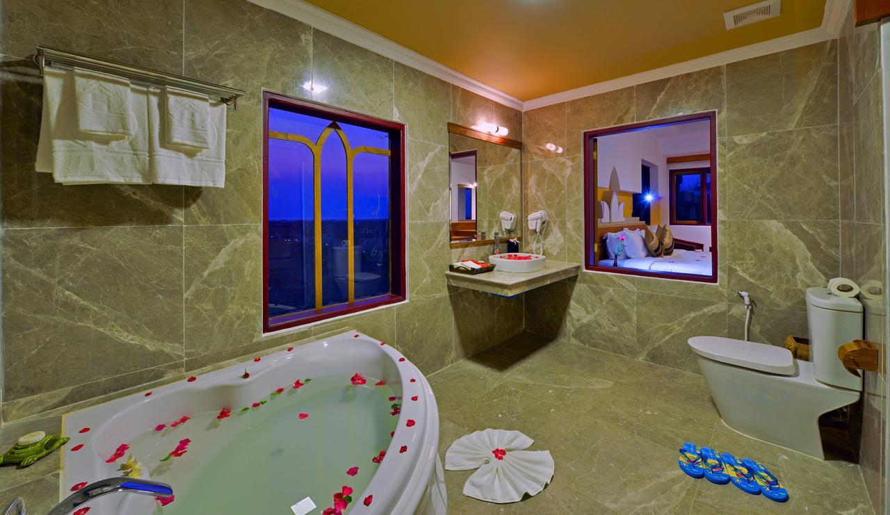 Ananta Inlay Resort Nyaung Shwe Exterior foto
